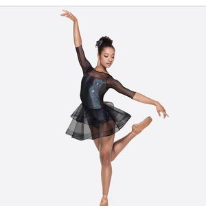 Revolution dance wear style 18529 - Gravitate - size LC